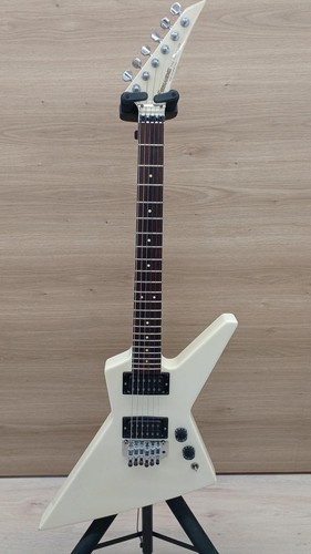 Fernandes electric guitar - fernandes,