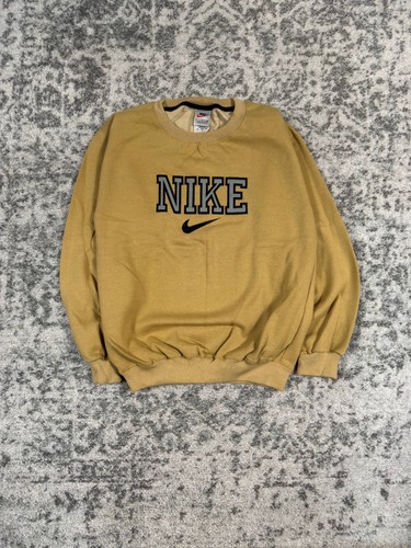 Nike spell out vintage style - nike,