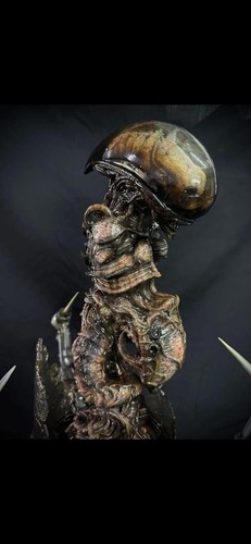 Custom alien statue brutal - statue, “brutal
