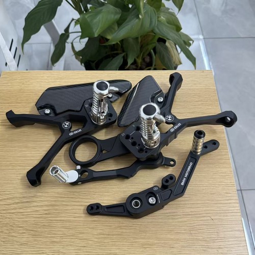 Racing adjustable rear sets - adjustable,