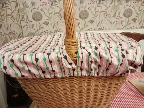 Wicker shopping basket cover - shopping,