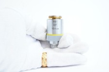 Leitz Leica Microscope