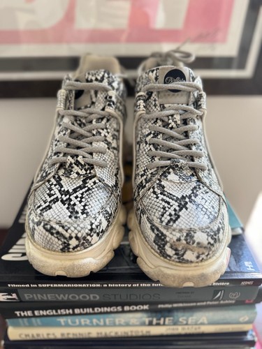 Buffalo snake skin look - buffalo,