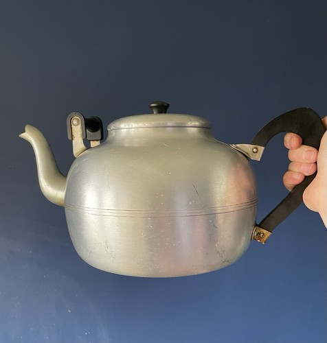 Vintage swan brand teapot - swan,