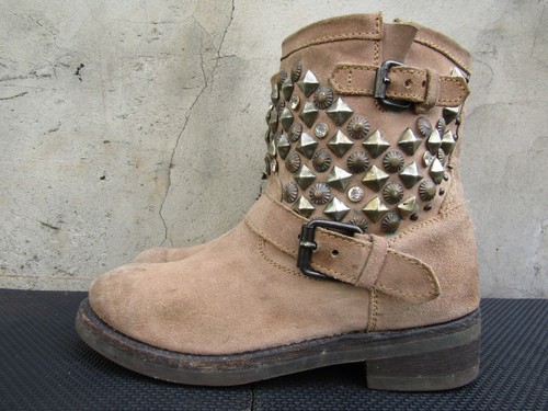 Ash biker brown - suede, studded