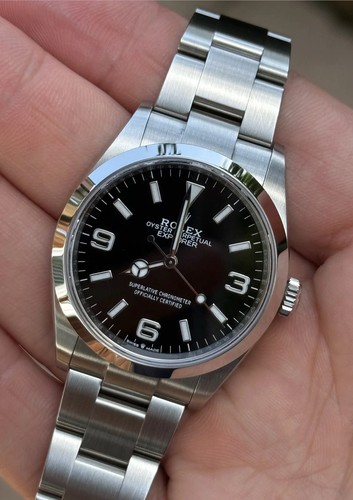Rolex explorer 124270 full set - rolex,