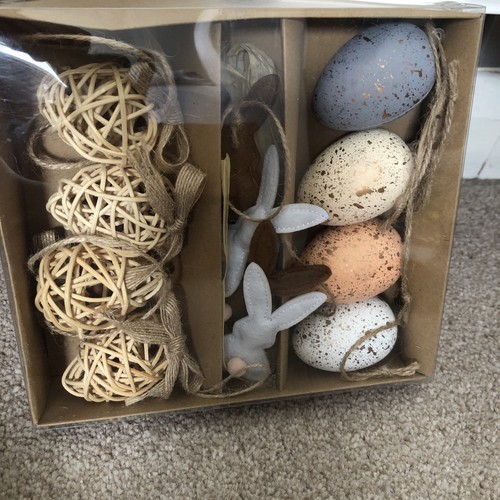 Easter egg hanging tree - ,hanging,