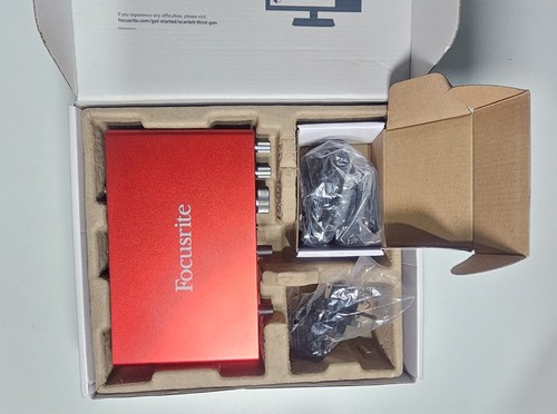 Focusrite scarlett 8i6 - focusrite,