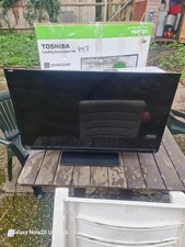 Toshiba 32inches LCD color tv