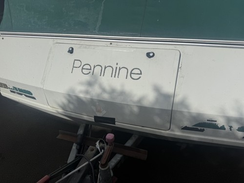 Front gas locker - front, a