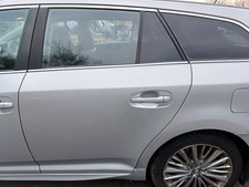 TOYOTA Avensis  2015-2018