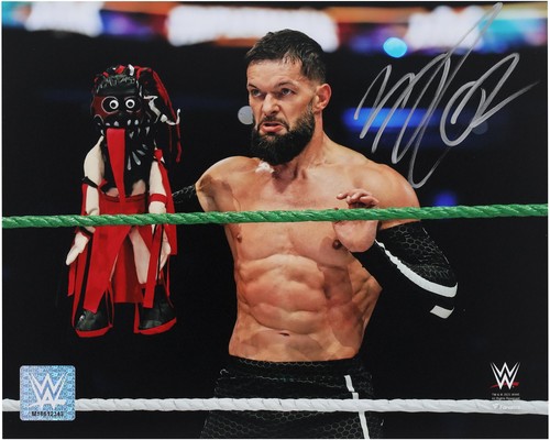 Finn balor wwe - 10", signed