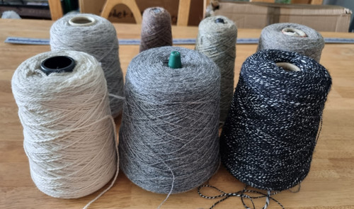 Approx cone of wool - kg,