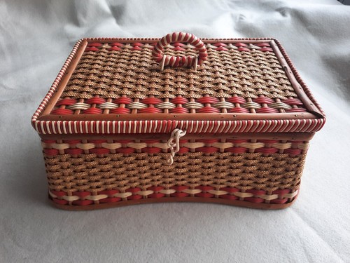 Vintage 50s sewing - box, basket