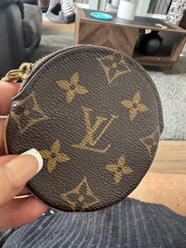 Authentic vintage louis - vintage,