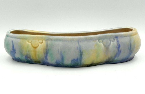 Art deco beswick - beswick, log