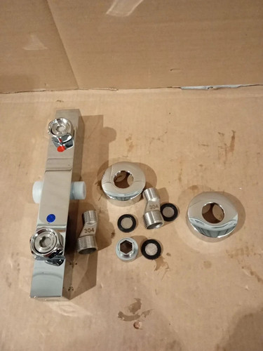 Square thermostatic shower - square,