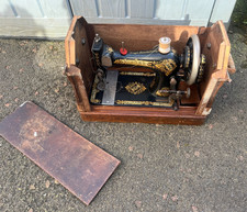 Vintage Hand Cranked Singer