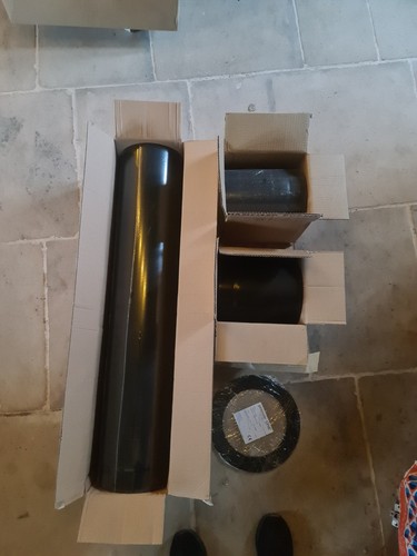 Brand new 200mm - brand, black