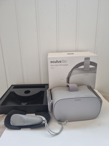 Oculus 32gb standalone vr - go,