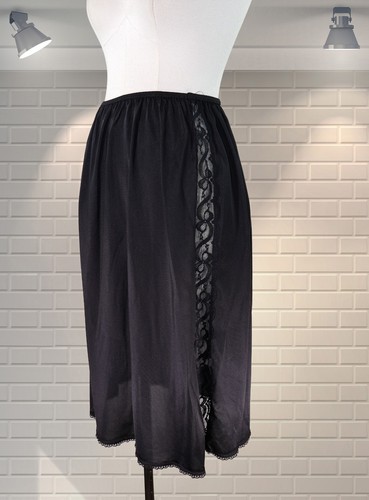Feminine vintage black - feminine, silky