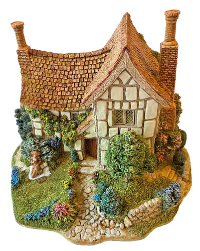 Lilliput lane hampton manor - lilliput,