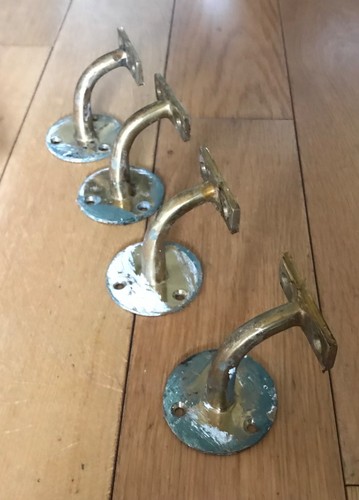 Vintage brass hand - 4x,