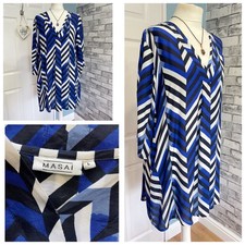 Masai Clothing Tunic Top Size L Pockets Lightweight 3/4 Sleeves Casual