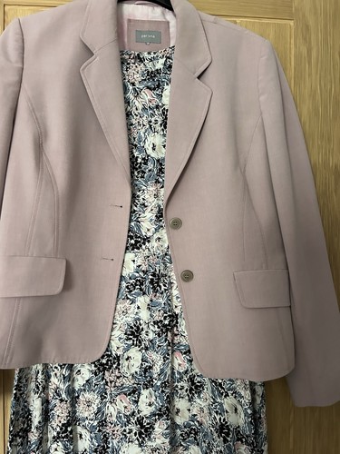 Per una dusky pink jacket - una,
