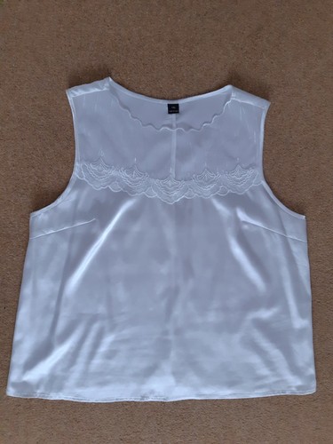 Gorgeous ivory white - gorgeous,
