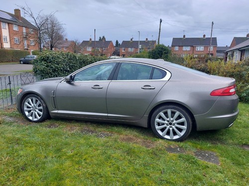 Breaking jaguar premium 0 - xf,