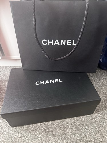 Chanel empty box with carrier - empty,