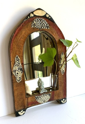 Handmade signed moroccan mixed - signed,