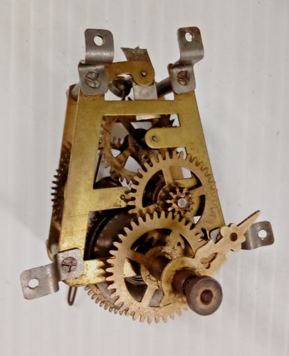 Small complete vintage cuckoo