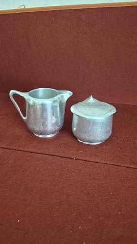 Picquot ware milk - picquot,