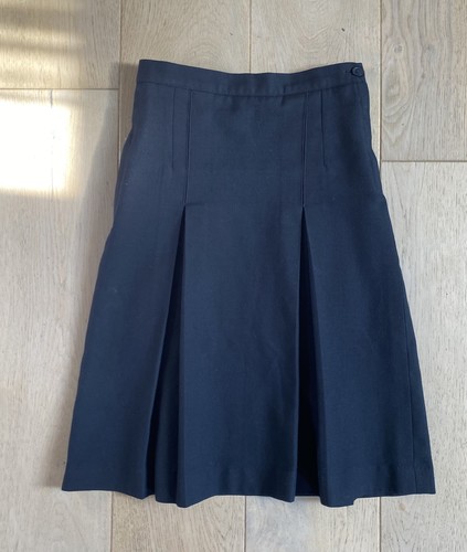 Girls navy uniform skirt size