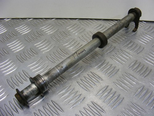 Honda wheel spindle - spindle, rear