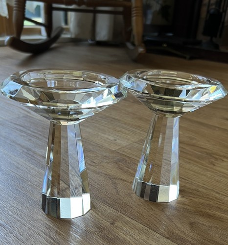 Two lead glass cut - lead,