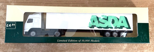 Lledo volvo articulated lorry - lledo,