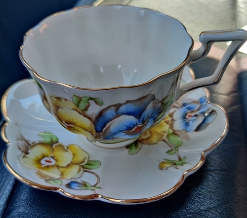Pansy salisbury fine bone - fine,