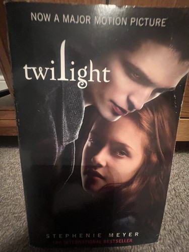 Twilight stephenie meyer - stephenie,