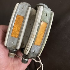 Raleigh Shopper Twenty Chopper White Puch Peugeot Rubber Block Pedals A Pair