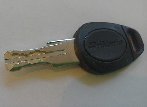 Trimark door key - trimark,