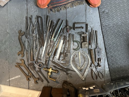 Job lot roughly antique - of,