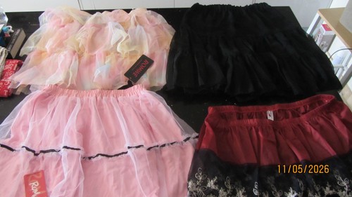 Job lot skirts elastic - job, 15