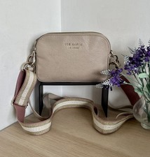 Ted Baker Amerrah Taupe Pebbled Leather Shoulder Crossbody Camera Double Zip Bag