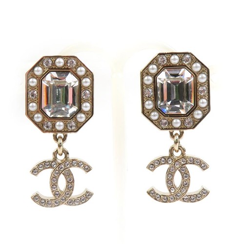 Auth chanel logo - auth, pierce