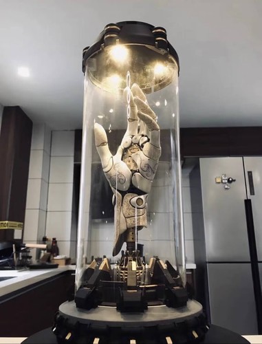 Alita battle angel hand statue - battle,