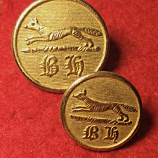 Badsworth Hunt Foxhounds Hunt Buttons.  1720-2002   (BC004)