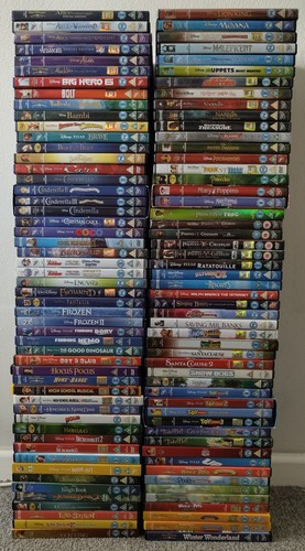 104 disney job - lot, bundle